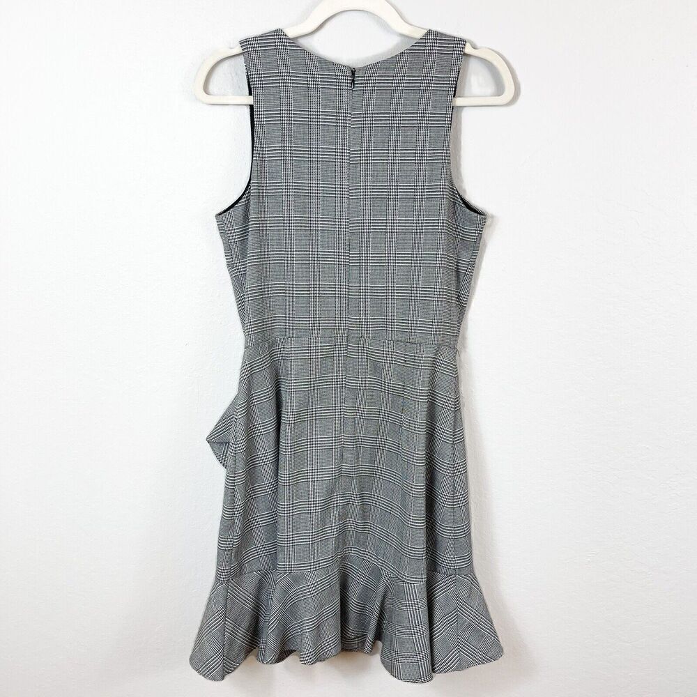 AQUA Black/White Stripped Ruffle Dress Size Large - Picture 9 of 9
